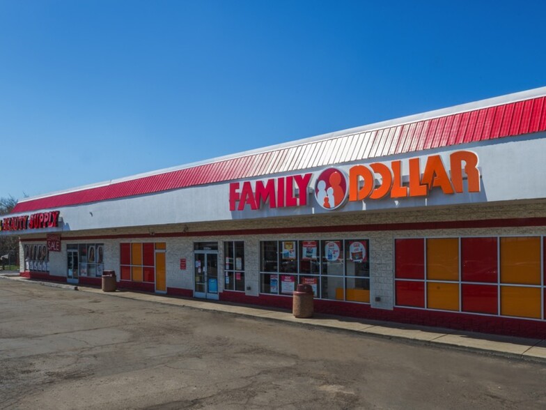 More Photos Of 14309-14365 Livernois Ave, Detroit Unknown For Lease