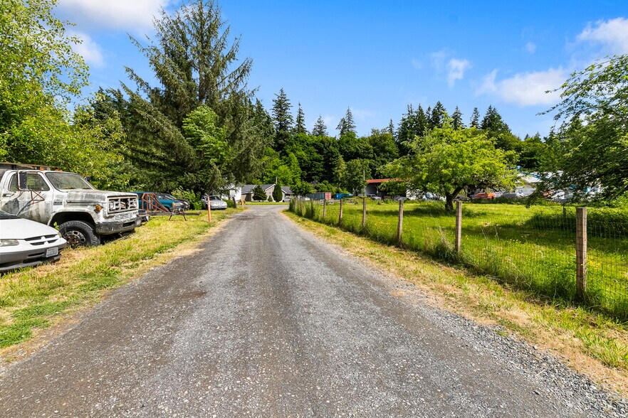 More Photos Of 4250 Dewey Rd, Bellingham Specialty For Sale