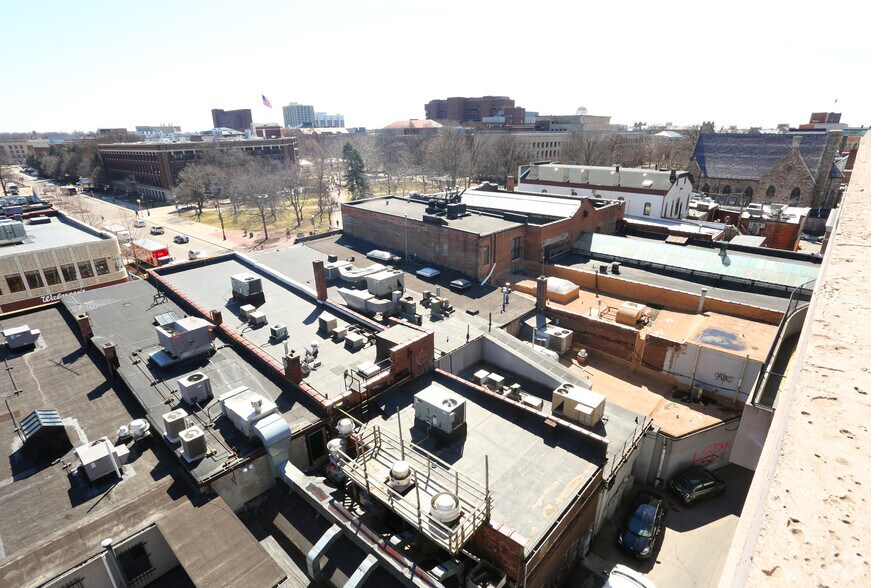 More Photos Of 320 S State St, Ann Arbor Storefront Retail Office For Lease