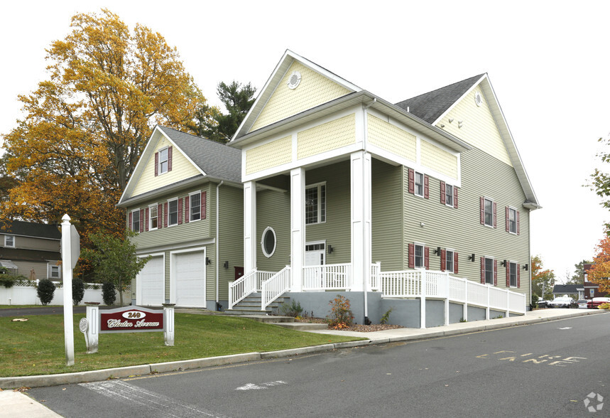 Primary Photo Of 249 Clinton Ave, Toms River Office For Lease