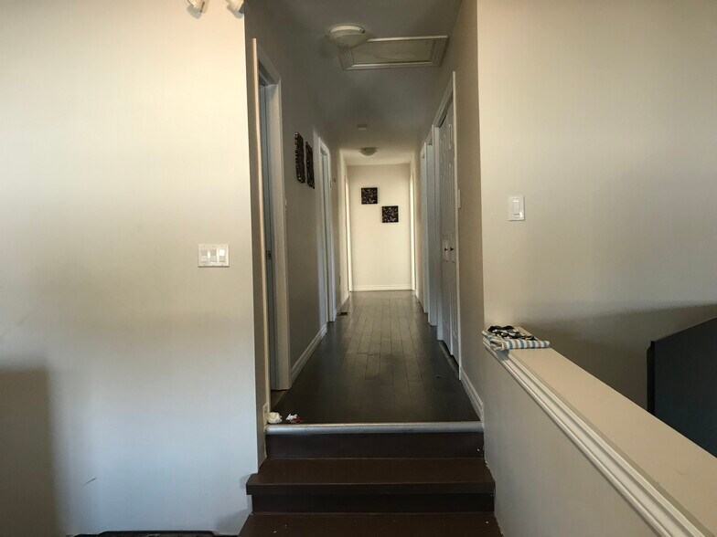 More Photos Of 2551 Petawawa Blvd, Petawawa Freestanding For Sale