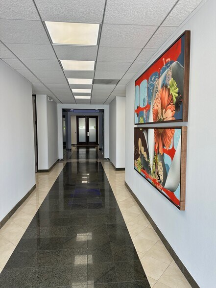 More Photos Of 710 N Post Oak Rd, Houston Office For Lease