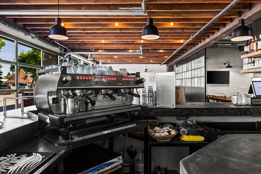 More Photos Of 114 E Main St, Manhattan Storefront Retail Office For Sale