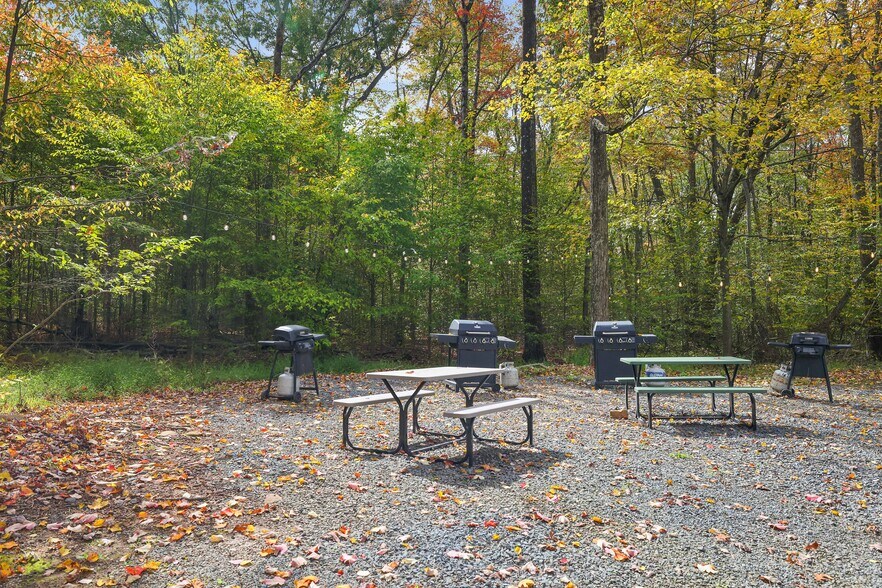 More Photos Of 2624 State Route 534, Albrightsville Hotel For Sale