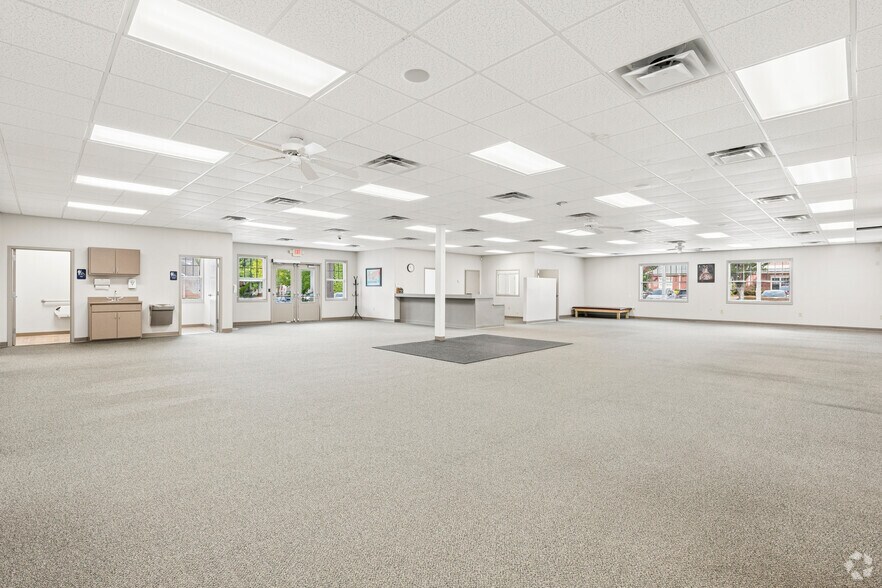 More Photos Of 1553 Janmar Rd, Snellville Medical For Lease