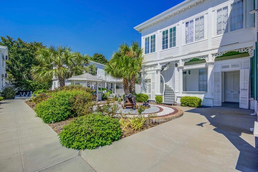 More Photos Of 1502 Market St, Galveston Hospitality For Sale