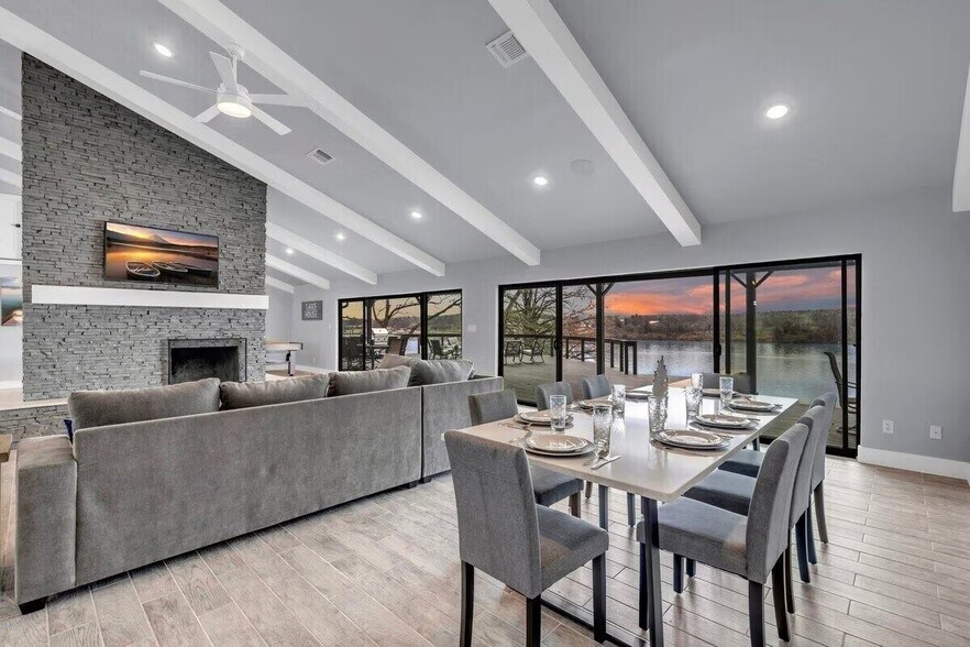 More Photos Of 3120 River Oaks Dr, Kingsland Specialty For Sale