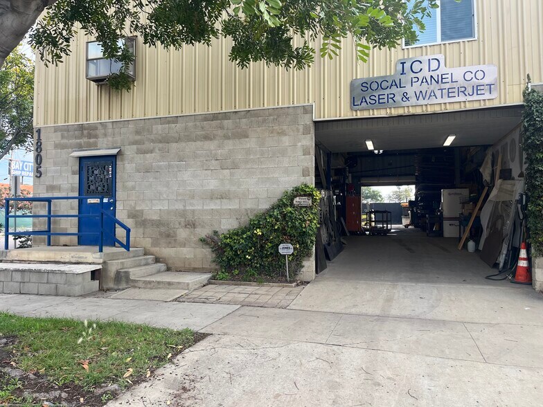 More Photos Of 1805 Cleveland Ave, National City Industrial For Sale