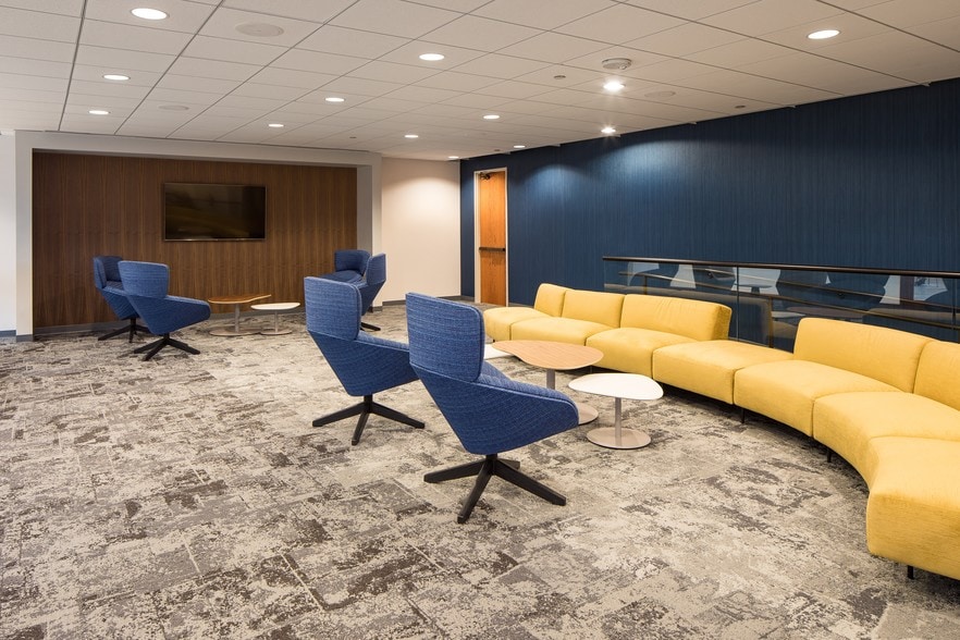 More Photos Of 115 Perimeter Center Pl NE, Atlanta Office For Lease