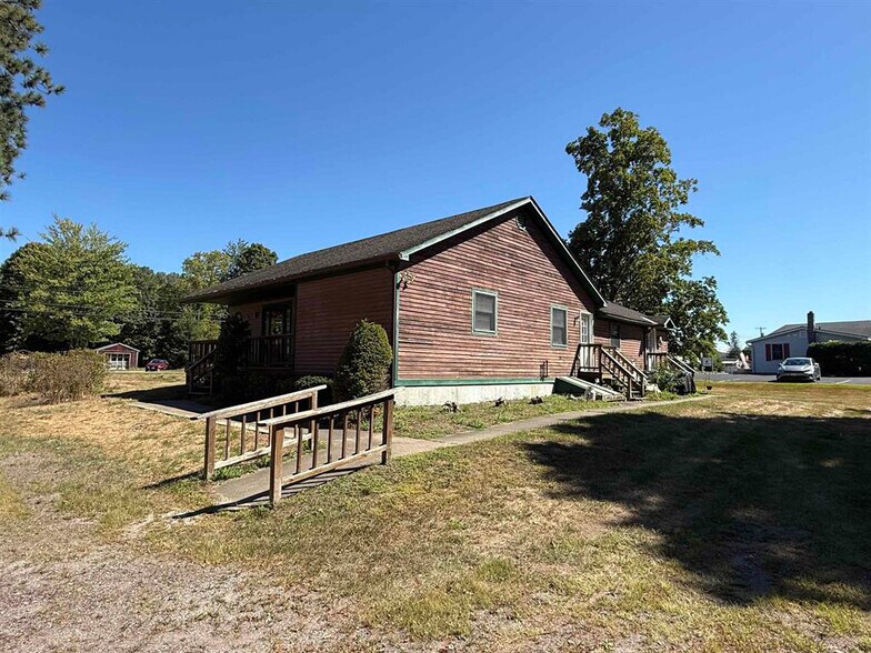 More Photos Of 21 Preston Ln, Bomoseen Flex For Sale