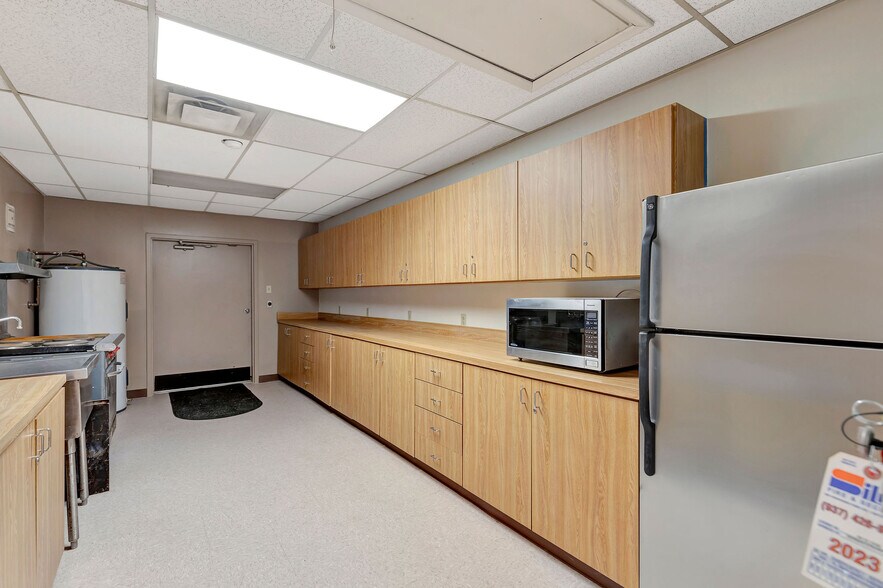 More Photos Of 913 Lebanon St, Monroe Lodge Meeting Hall For Sale