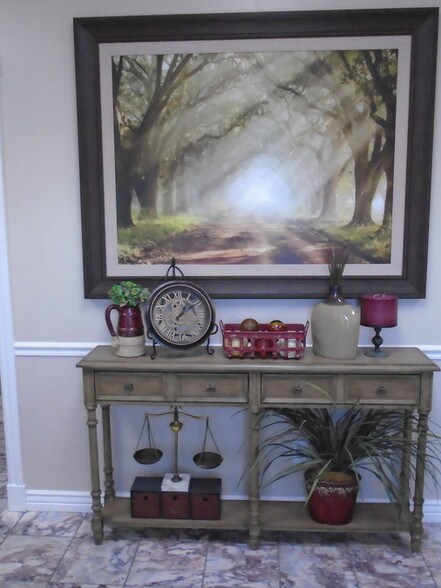 More Photos Of 214-216 N Orem Blvd, Orem Loft Creative Space For Lease