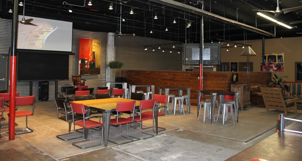 More Photos Of 610 S Park Ave, Tucson Loft Creative Space For Sale