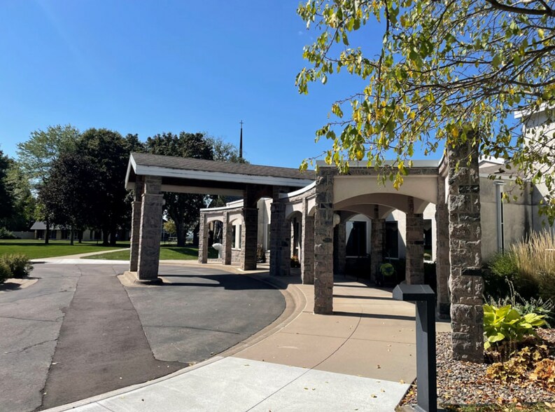 More Photos Of 621 1st Ave S, Buffalo Specialty For Sale