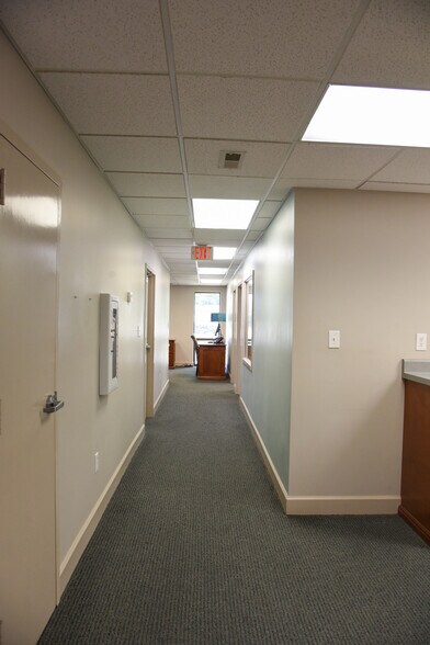 More Photos Of 1304 Somerville Rd SE, Decatur Medical For Sale