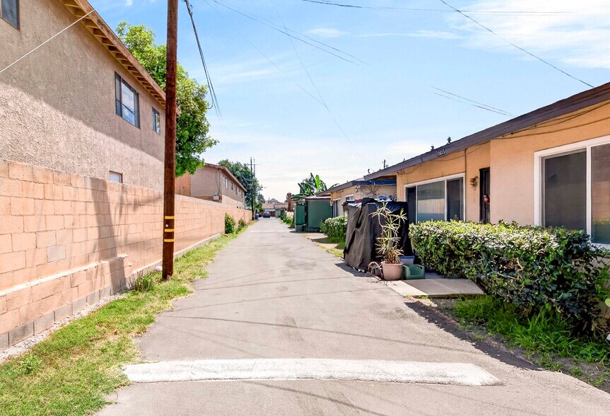 More Photos Of 15013 Indiana Ave, Paramount Apartments For Sale