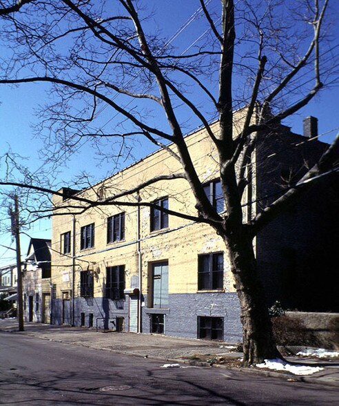 More Photos Of 458 10th Ave, Mount Vernon Warehouse For Lease