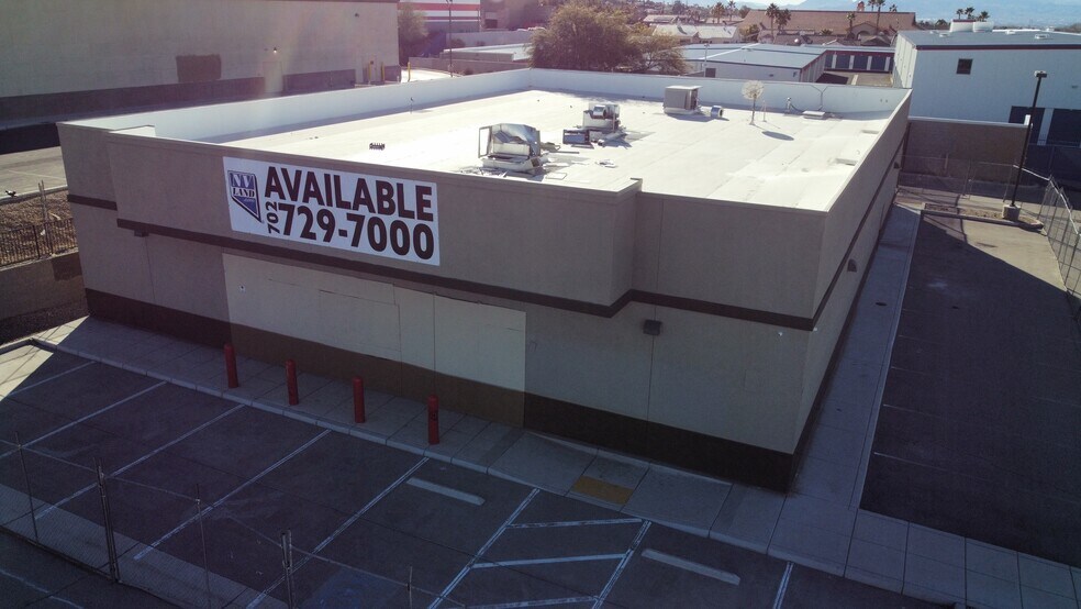 More Photos Of 6665 E Lake Mead Blvd, Las Vegas General Retail For Lease