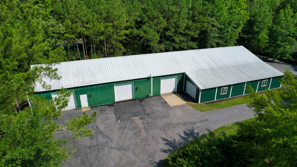 Primary Photo Of 1901 Hollingshed Rd, Irmo Warehouse For Sale