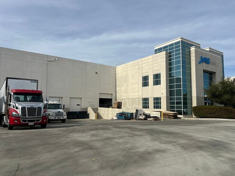 Primary Photo Of 1521 Francisco St, Torrance Warehouse For Lease