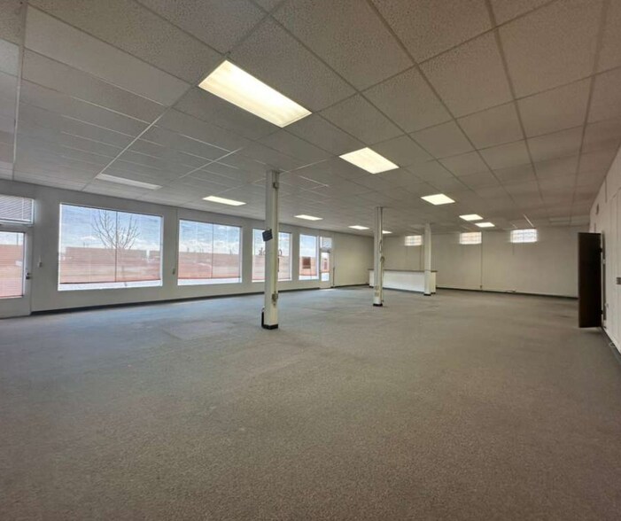 More Photos Of 415 Main St., Laurel Flex For Lease