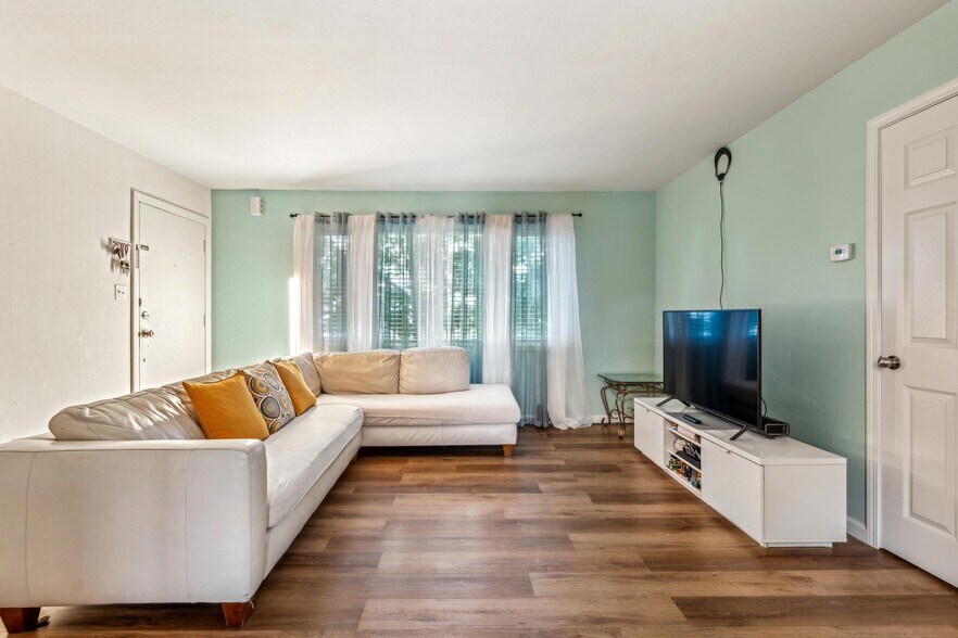 More Photos Of 3321 Barrett Ave, Richmond Apartments For Sale