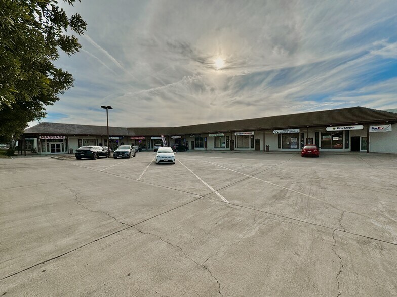 More Photos Of 4651 E Holt Blvd, Montclair Freestanding For Sale