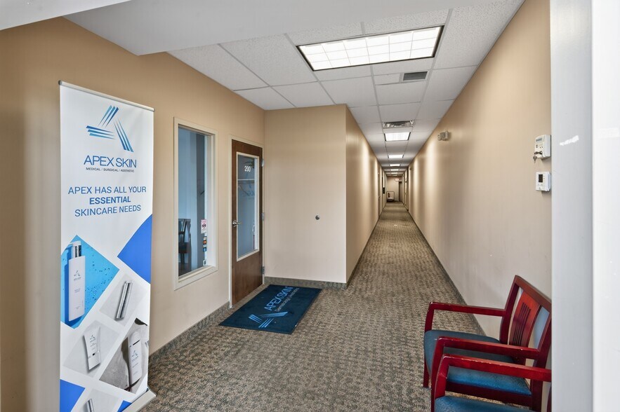 More Photos Of 32875 Solon Rd, Solon Medical For Sale
