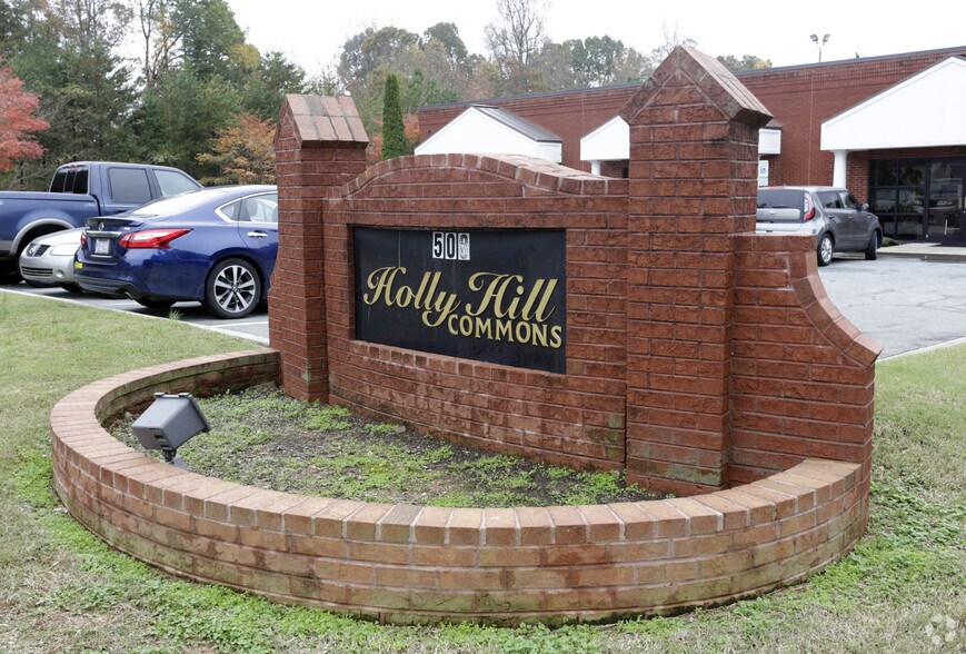 More Photos Of 508 Holly Hill Ln, Burlington Office Residential For Lease