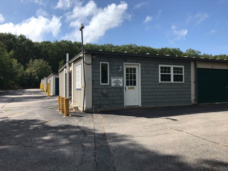 Primary Photo Of 964 Roosevelt Trl, Windham Self Storage For Lease