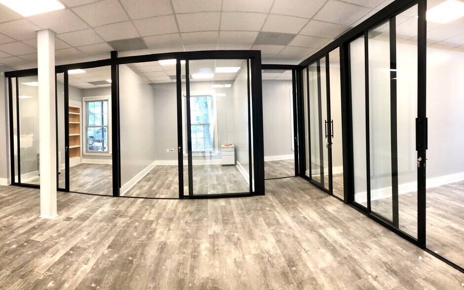 More Photos Of 2340 Perimeter Park Dr, Atlanta Office Residential For Lease