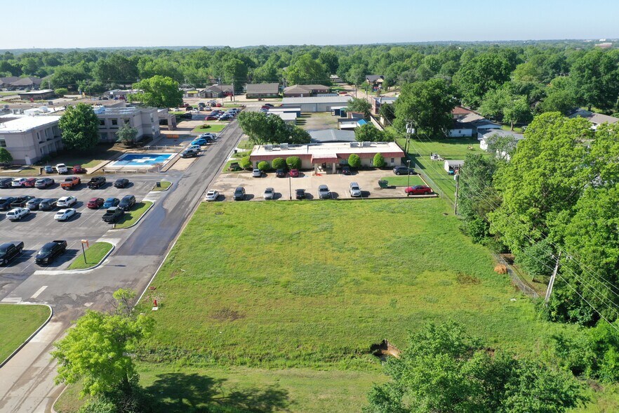 More Photos Of 1421 N Muskogee Pl, Claremore Land For Sale