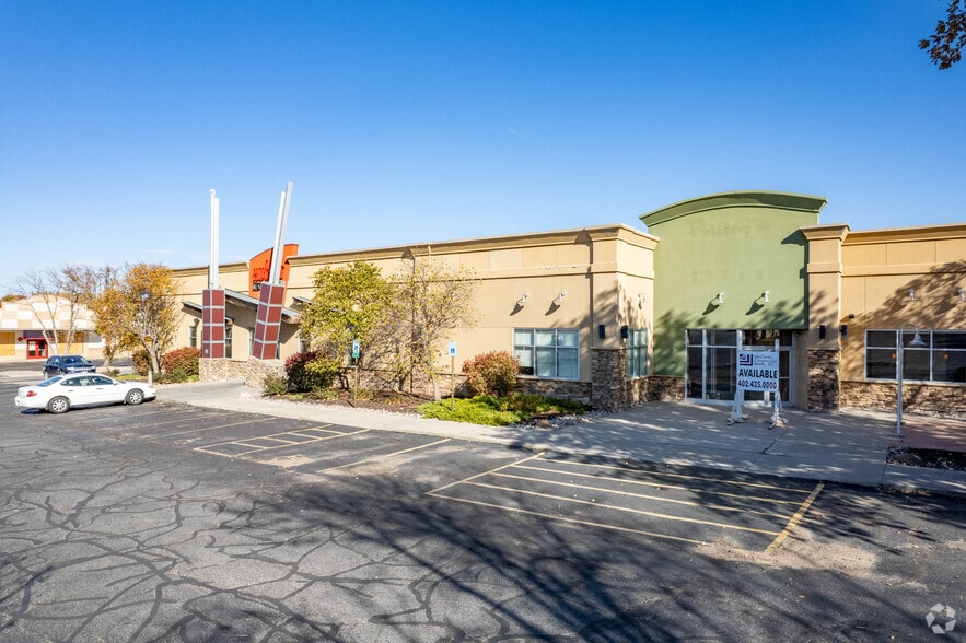 More Photos Of 221 N 66th St, Lincoln Unknown For Lease