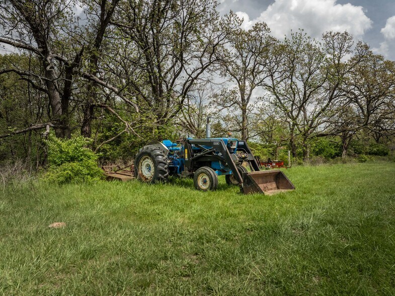 More Photos Of 129 Vaughan Rd, Eldon Lodge Meeting Hall For Sale