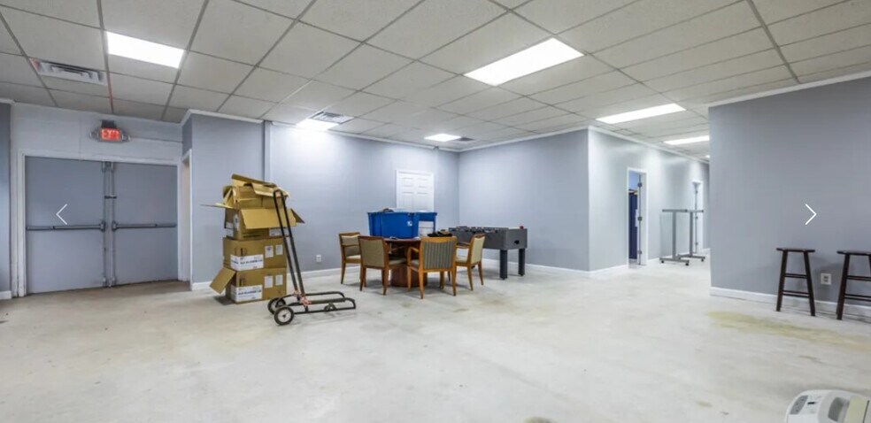 More Photos Of 850 S Indian Creek Dr, Stone Mountain Religious Facility For Sale