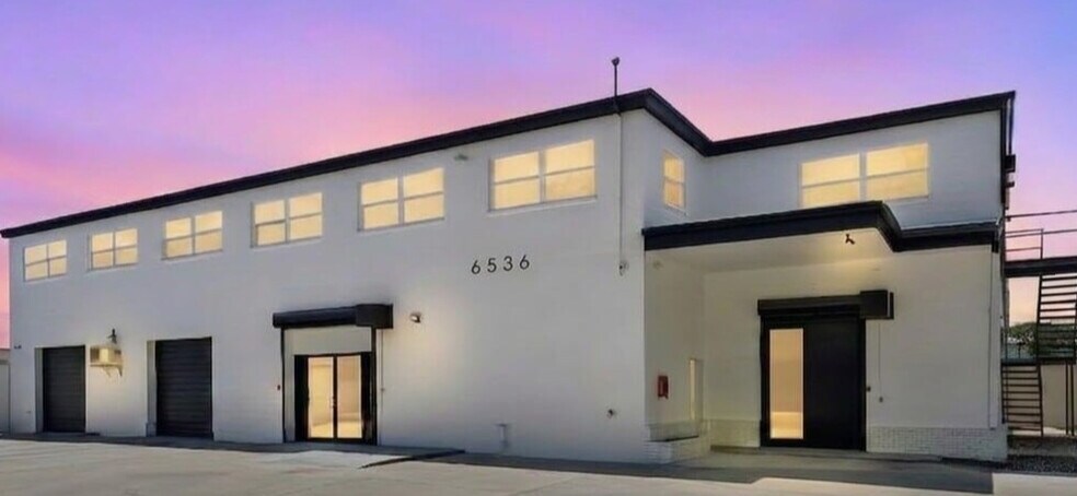 Primary Photo Of 6536 Lincoln Way N, Saint Petersburg Office For Lease