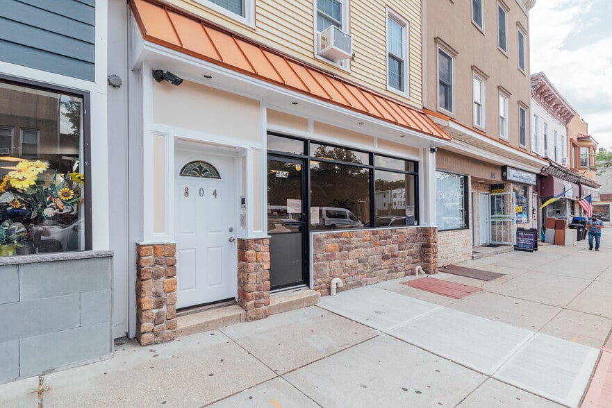 More Photos Of 804 Broadway, Bayonne Storefront Retail Residential For Lease