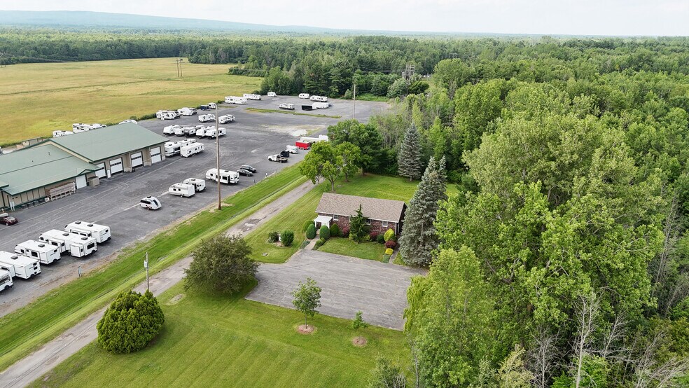 More Photos Of 228 Tom Miller Rd, Plattsburgh Flex For Sale