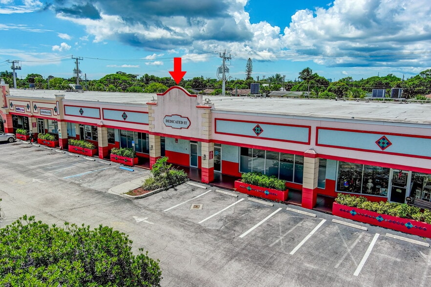 More Photos Of 702 Park Ave, West Palm Beach Unknown For Lease