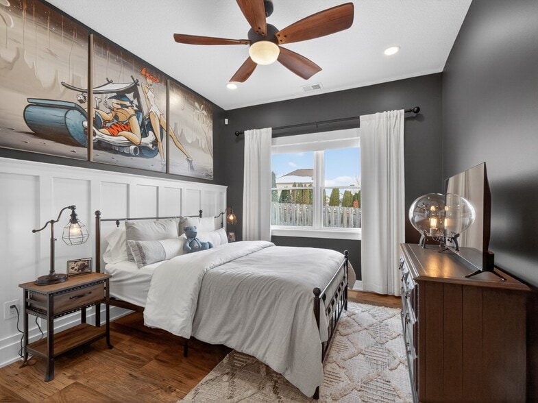 More Photos Of 15306 Covington Rd, Fort Wayne Flex For Sale