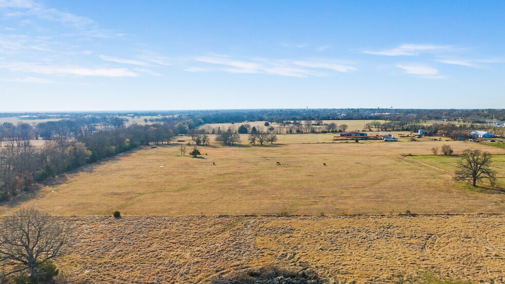 More Photos Of 3052 HWY 82 E, Paris Land For Sale