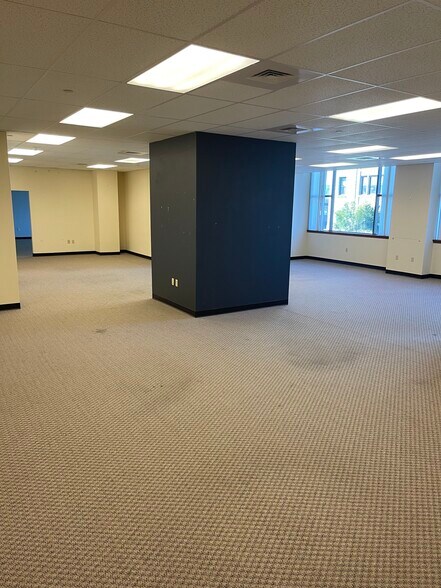 More Photos Of 1 E Broad St, Bethlehem Medical For Sale