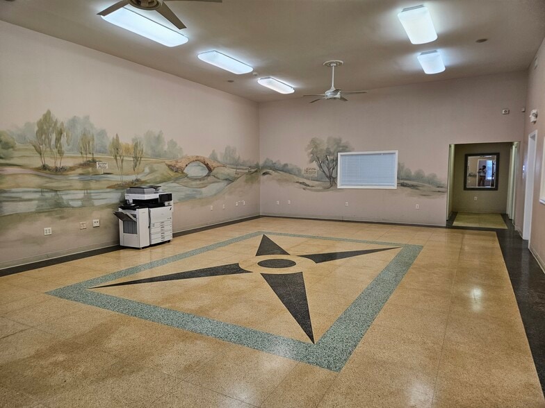 More Photos Of 7701 Saint Bernard Hwy, Arabi Office For Sale