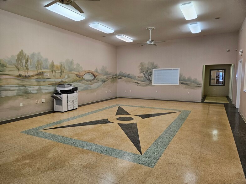 More Photos Of 7701 Saint Bernard Hwy, Arabi Office For Sale
