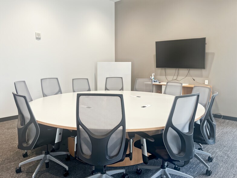 More Photos Of 2445 Augustine Dr, Santa Clara Coworking Space