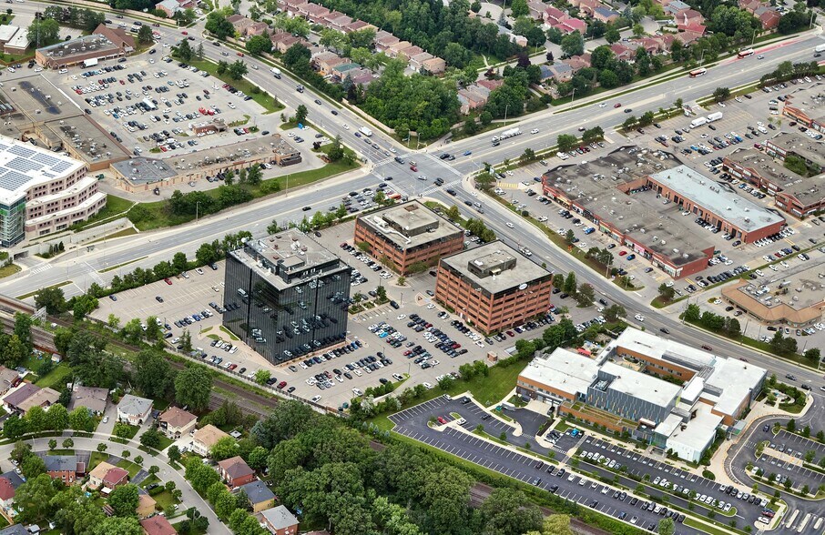 More Photos Of 1270 Central Pky, Mississauga Office For Lease