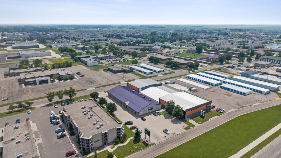 More Photos Of 3100 8th St S, Moorhead Freestanding For Sale