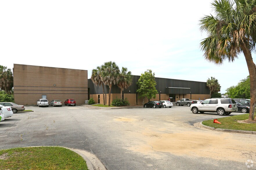 More Photos Of 311 W Central, Valdosta Manufacturing For Sale