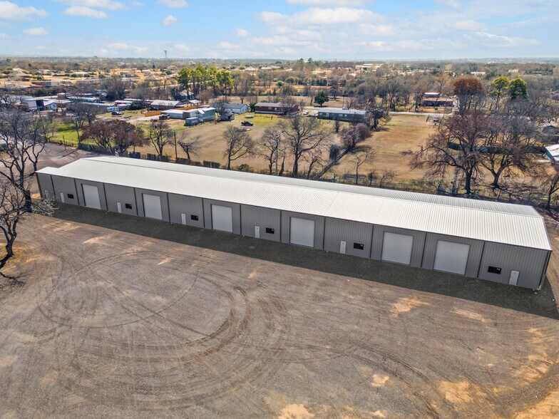 More Photos Of 12308 Rendon Rd, Burleson Warehouse For Sale