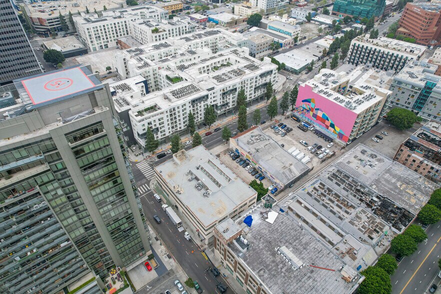 More Photos Of 1201 S Grand Ave, Los Angeles Warehouse For Lease
